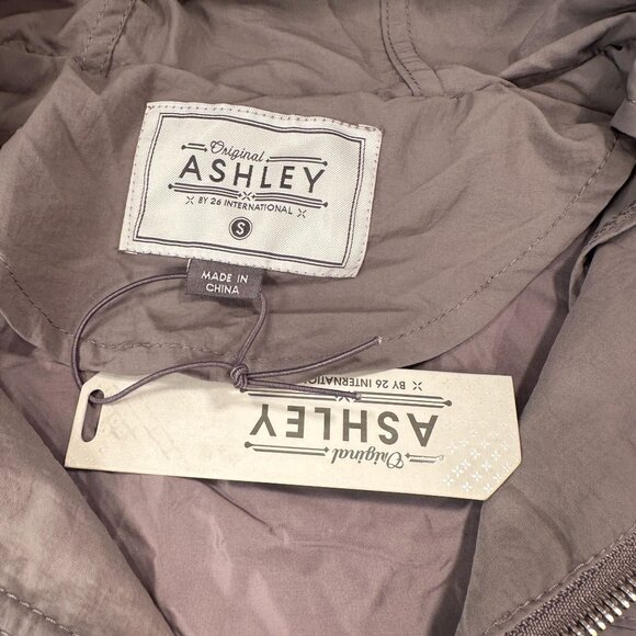 Original Ashley 26 International Hooded Windbreaker Women Utility Zip Drawstring - Picture 3 of 16